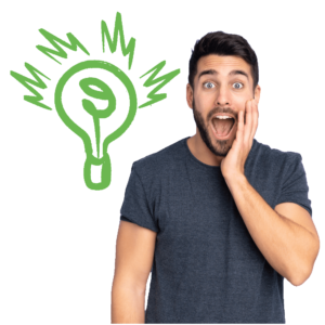 erstaunter Mann mit gezeichneter Glühbirne links